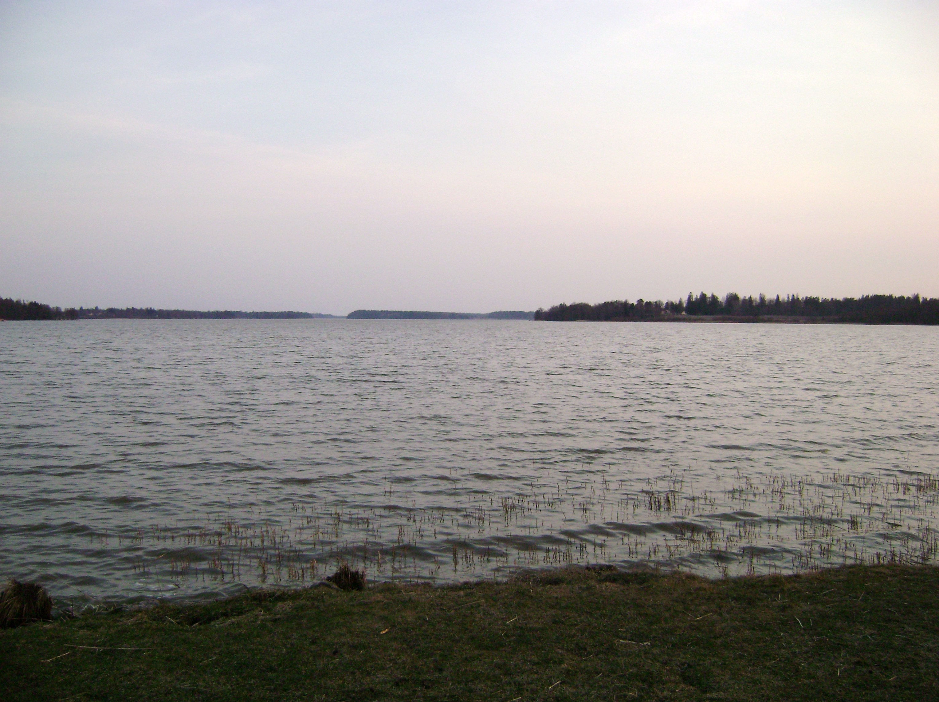 Lake Tuusula - Uusimaa State Symbol